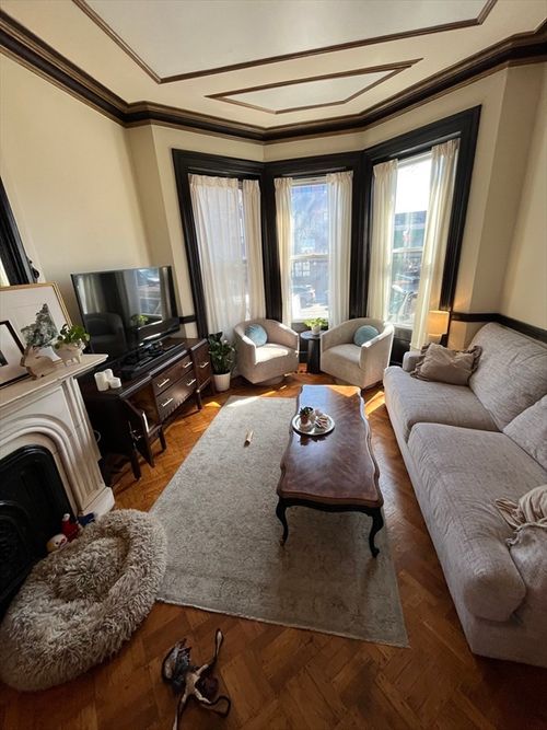 apt-1-554 E Broadway, Boston, MA, 02127-4486 | Card Image