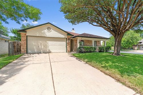 2501 Cynthia Ct, Leander, TX, 78641-2440 | Card Image