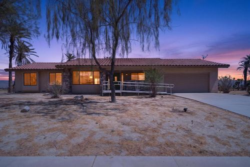 3135 Club Cir E, Borrego Springs, CA, 92004-4284 | Card Image