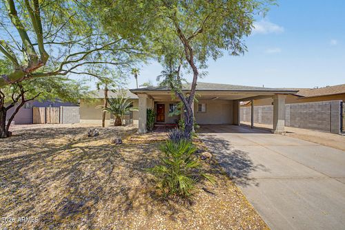 18226 N 10th Dr, Phoenix, AZ, 85023-1560 | Card Image
