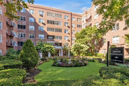 47a-6738 108 Street Road, New York, NY, 11375 | Card Image