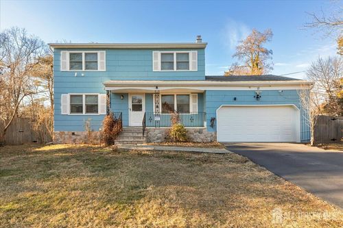 12 Lake Ave, Somerset, NJ, 08873-3327 | Card Image