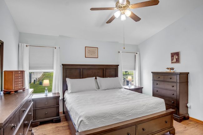 1430 Redbud Ct, House other with 5 bedrooms, 3 bathrooms and null parking in Halstead KS | Image 5