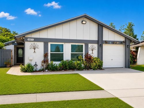 4817 Grove Point Dr, TAMPA, FL, 33624-5208 | Card Image