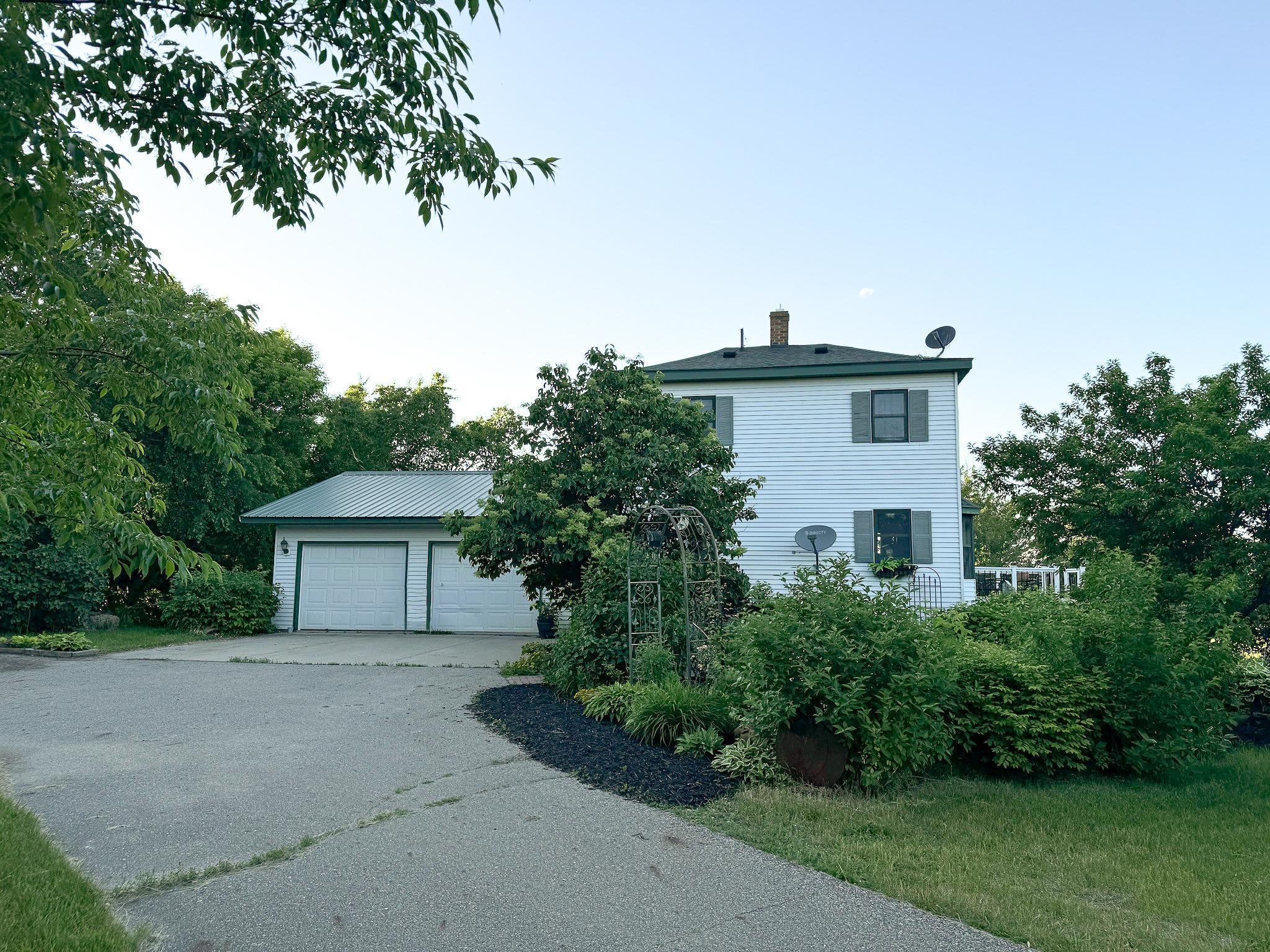 Krueger Loop, Dent, MN 56528