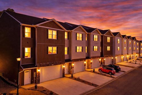 284 Red Oak Ln, Morgantown, WV, 26501-1812 | Card Image