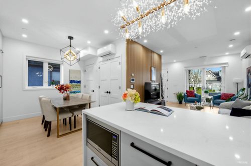 3172 W 26th Ave, Vancouver, BC, V6L1V8 | Card Image