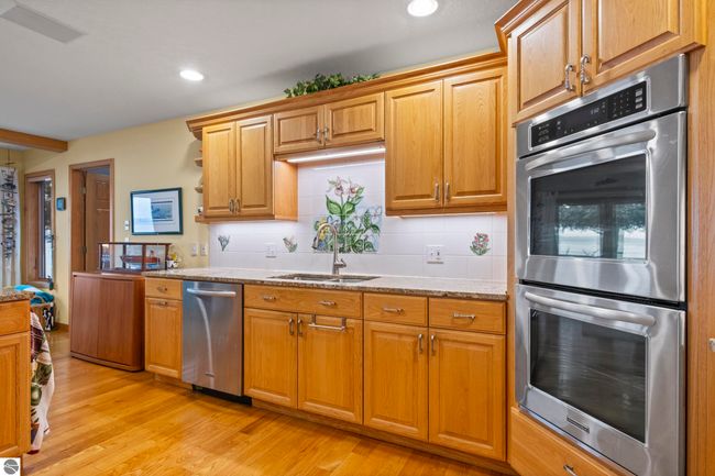 736 Davock Ln, House other with 6 bedrooms, 3 bathrooms and null parking in Bellaire MI | Image 11
