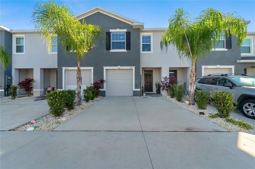 2916 Peony Prairie Ln, Wesley Chapel, FL, 33543-7067 | Card Image