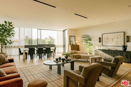302-702 N Doheny Dr, West Hollywood, CA, 90069-5580 | Card Image