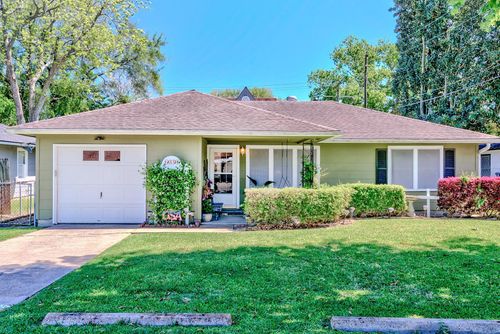 6030 Jackson St, Groves, TX, 77619 | Card Image