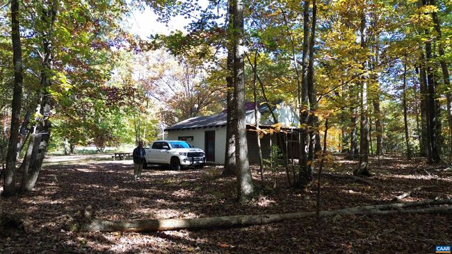 1367 S Constitution Rte, House other with 4 bedrooms, 1 bathrooms and null parking in DILLWYN VA | Image 22