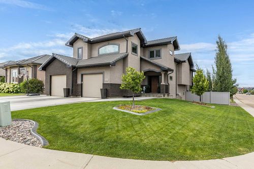 67 Desert Blume Gate Sw, Desert Blume, AB, T1B0A4 | Card Image