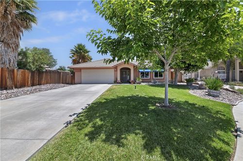 1361 Lindsey Ct, San Jacinto, CA, 92583-5271 | Card Image
