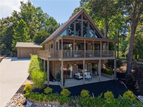 131 Briar Ct, Seneca, SC, 29672-6901 | Card Image