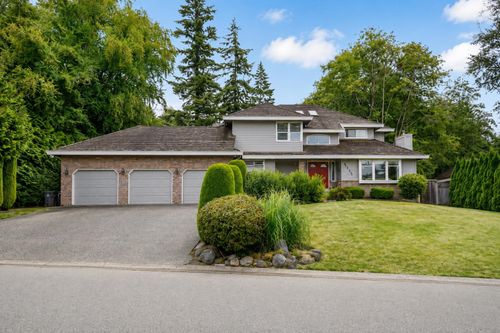 5686 125a St, Surrey, BC, V3X3G8 | Card Image