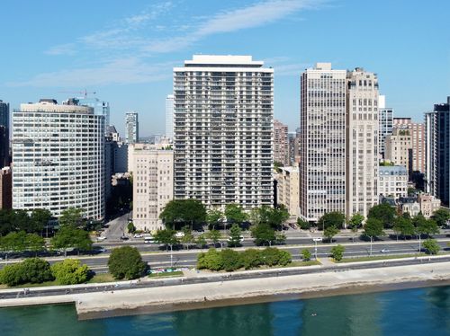 15bs-1212 N Lake Shore Drive, Chicago, IL, 60610 | Card Image