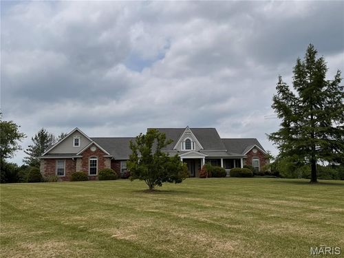 5 Ashley Ln, Hawk Point, MO, 63349-2141 | Card Image