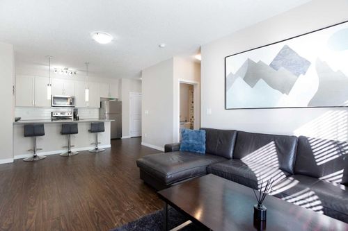 112-200 Cranfield Common Se, Calgary, AB, T3M1S2 | Card Image