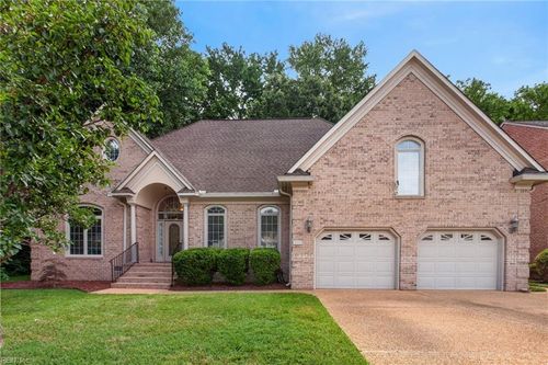 426 Richter Ln, Yorktown, VA, 23693-2648 | Card Image