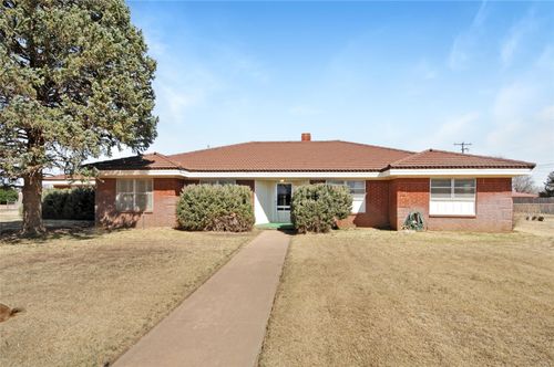 801 Sherwood Ln, Bovina, TX, 79009-1400 | Card Image