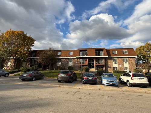 apt-104-600 Mesa Dr, Hoffman Estates, IL, 60169-1545 | Card Image