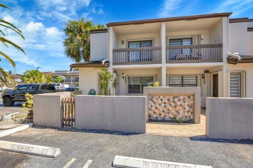 25-10000 Nw 41st St, Doral, FL, 33178-2351 | Card Image