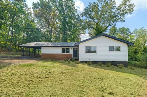 3706 Hemingway Dr, Chattanooga, TN, 37406-2732 | Card Image