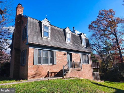 12452 Sweet Leaf Ter, FAIRFAX, VA, 22033-2459 | Card Image