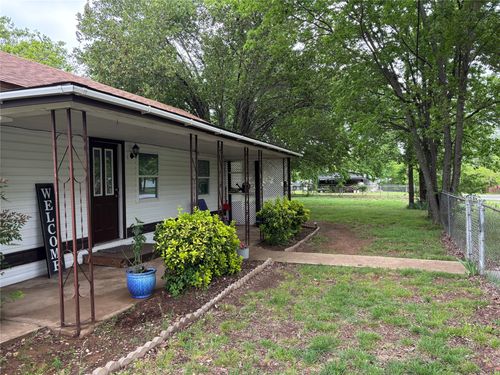 1001 Star St, Denison, TX, 75020-7924 | Card Image