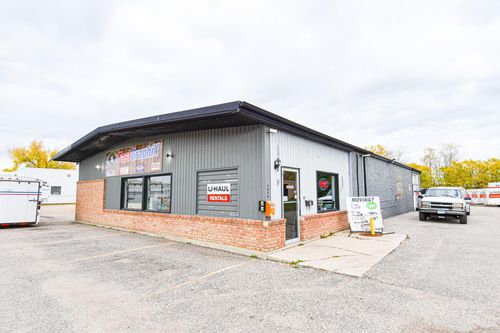 1436 Main Ave N, Thief River Falls, MN, 56701-1142 | Card Image