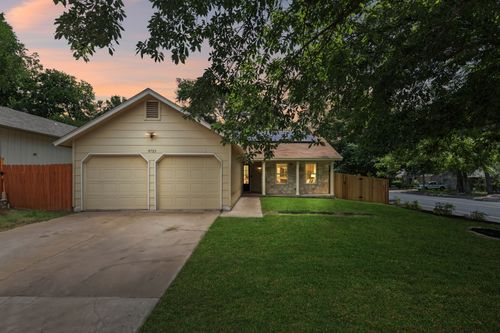 9723 Moorberry St, Austin, TX, 78729-2750 | Card Image