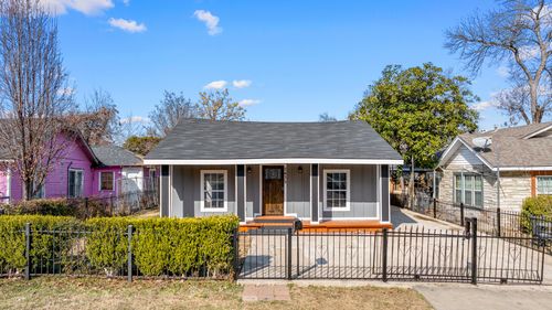 2435 Sharon St, Dallas, TX, 75211-5442 | Card Image