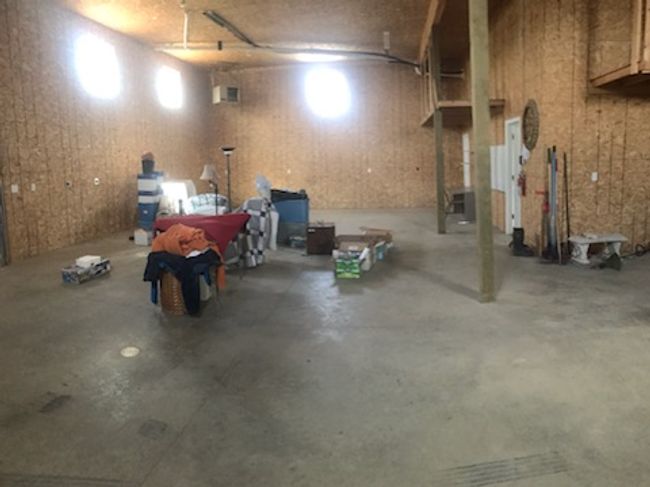 12 W Main St, House other with 3 bedrooms, 3 bathrooms and null parking in Sunburst MT | Image 12