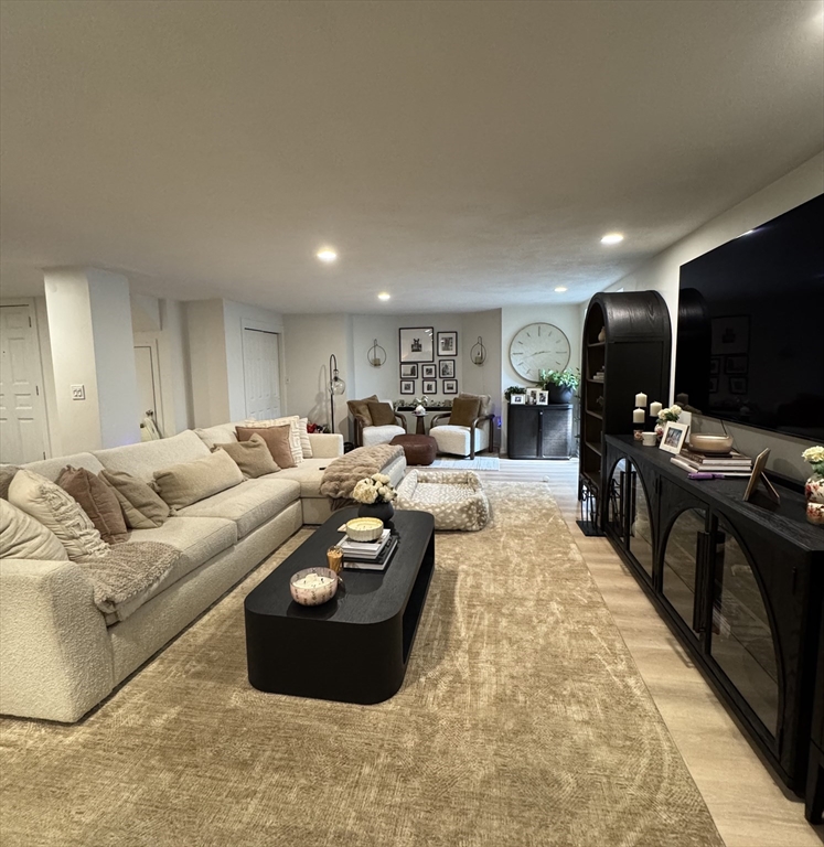 Residential Lease in Wellesley 4
