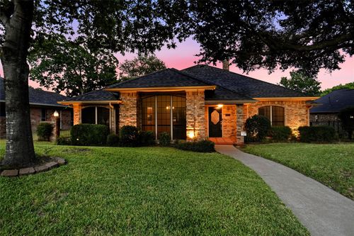 220 Toler Dr, Mesquite, TX, 75149-5865 | Card Image
