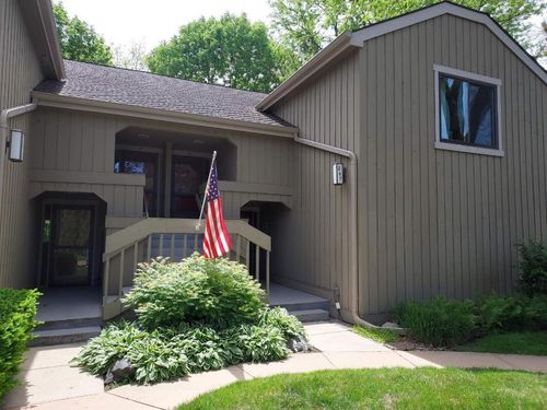 c-445-347-D Hickory Ln, Lake Barrington, IL, 60010-7346 | Card Image
