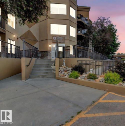 415-530 Hooke Rd Nw, Edmonton, AB, T5A5J5 | Card Image