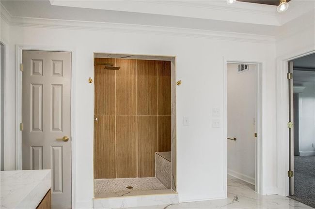 101 Sw View High Dr, House other with 5 bedrooms, 5 bathrooms and null parking in Lee's Summit MO | Image 30