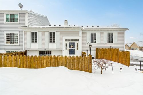 74 Greenway Boulevard, Riga, NY, 14428 | Card Image