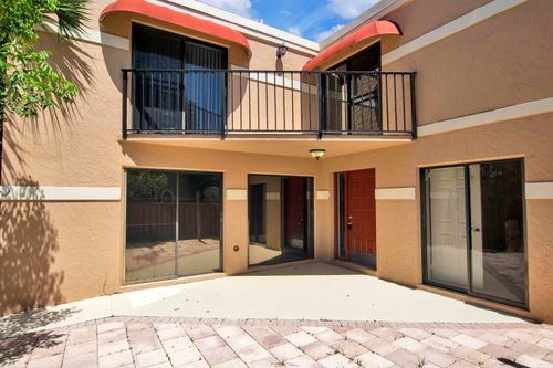 apt-a-8050 Severn Dr, Boca Raton, FL, 33433-8571 | Card Image