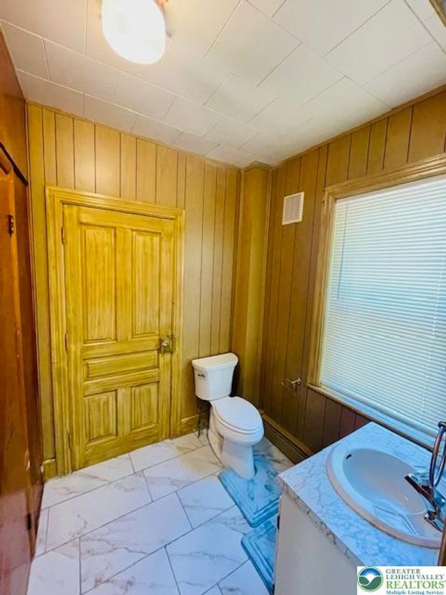 1911 Echo Rd, House other with 3 bedrooms, 2 bathrooms and null parking in Slatington PA | Image 24