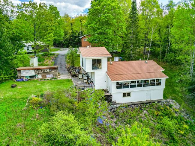 15 Labrash Lake Rd, House other with 2 bedrooms, 1 bathrooms and 4 parking in Dunchurch ON | Image 10