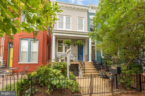 647 A St Se, WASHINGTON, DC, 20003-1225 | Card Image