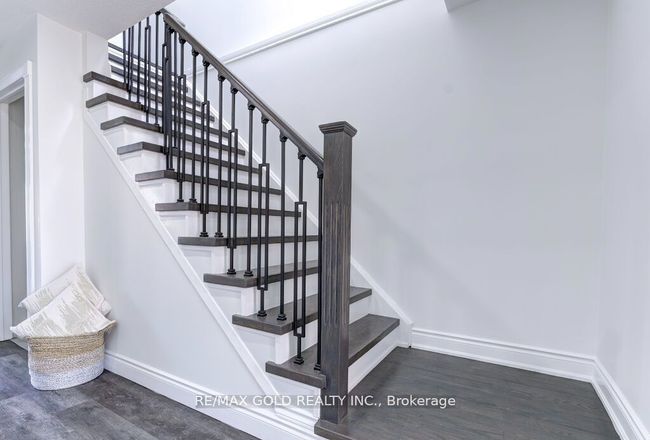 370 Hansen Rd N, House other with 4 bedrooms, 3 bathrooms and 2 parking in Brampton ON | Image 17