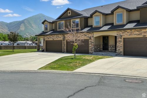 191 E 560 N, Salem, UT, 84653-5711 | Card Image