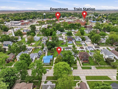 115 E Waupansie St, Dwight, IL, 60420-1125 | Card Image