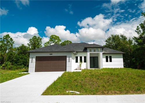 905 E 6th St, Lehigh Acres, FL, 33972 | Card Image