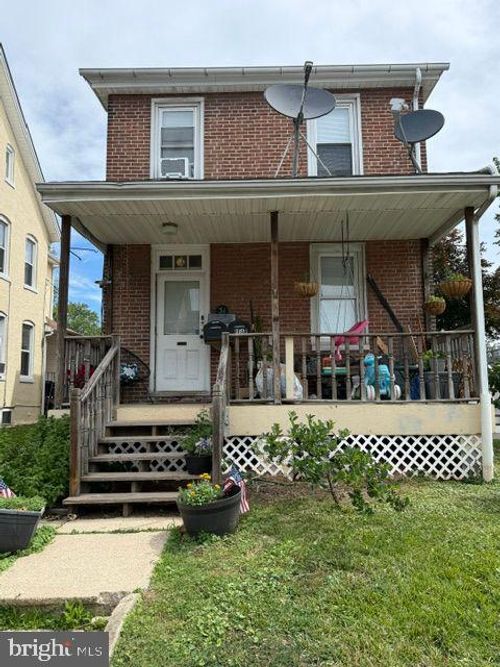 31 W 4th St, LANSDALE, PA, 19446-2405 | Card Image
