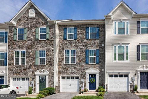 1277 Rannoch Ln, YORK, PA, 17403-9035 | Card Image